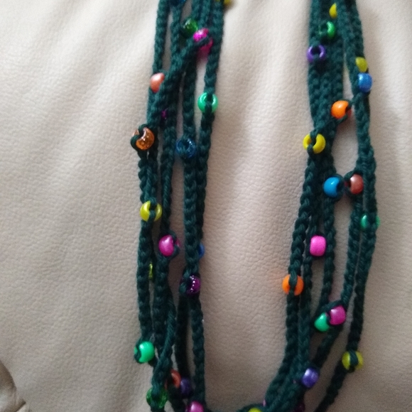 Crochet necklace jewelry with beads - Picture 10 of 10